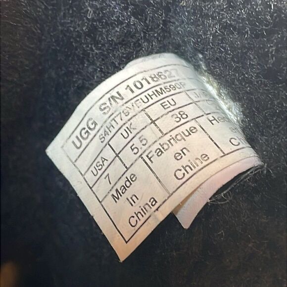 Ugg Aidah Black Suede Women’s Sz 7 Warm Shearling Short Pull On Winter Boots - Picture 6 of 10